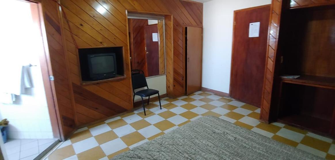 Hotel Frontera Baja Мехикали Экстерьер фото
