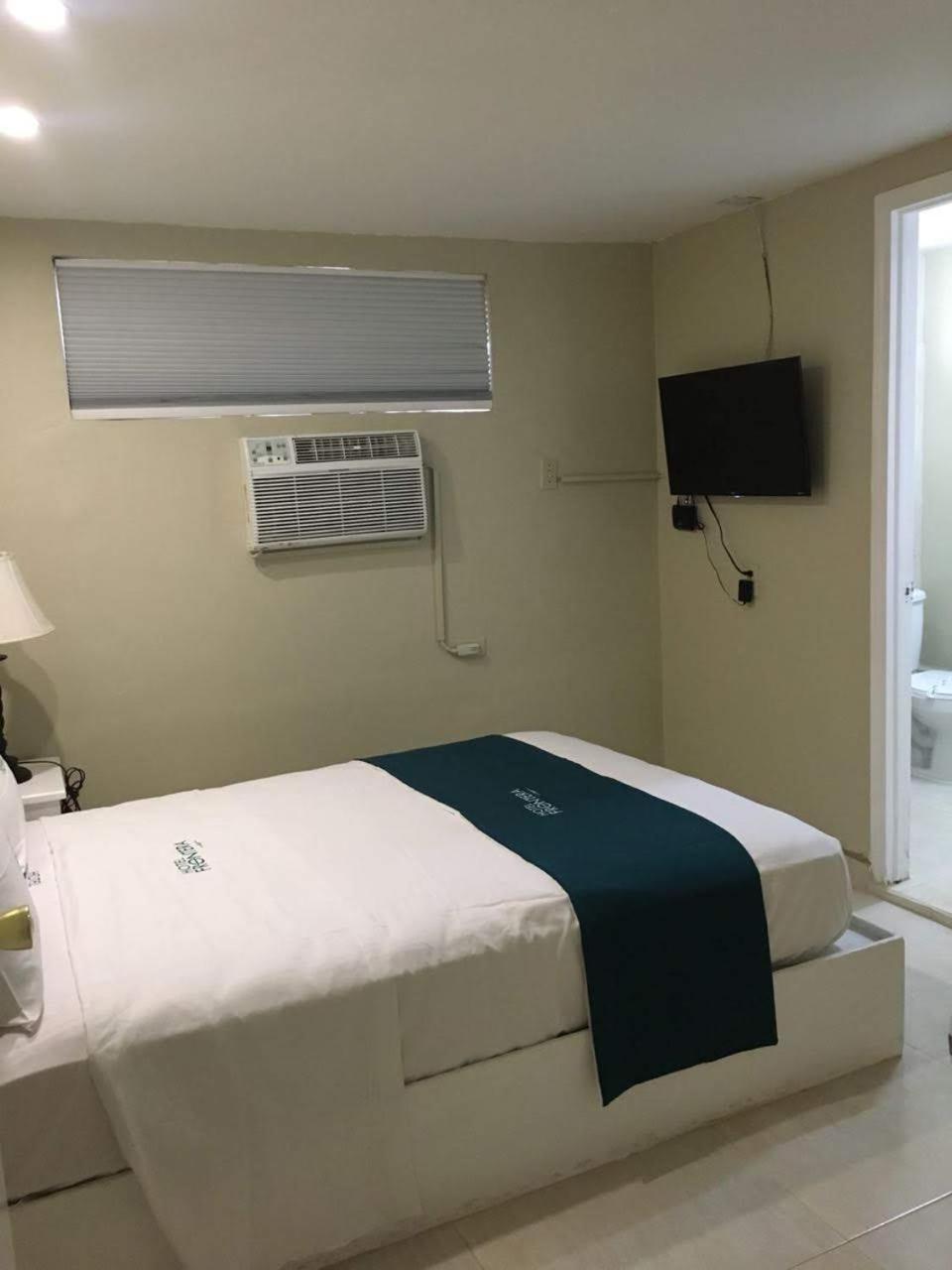 Hotel Frontera Baja Мехикали Экстерьер фото